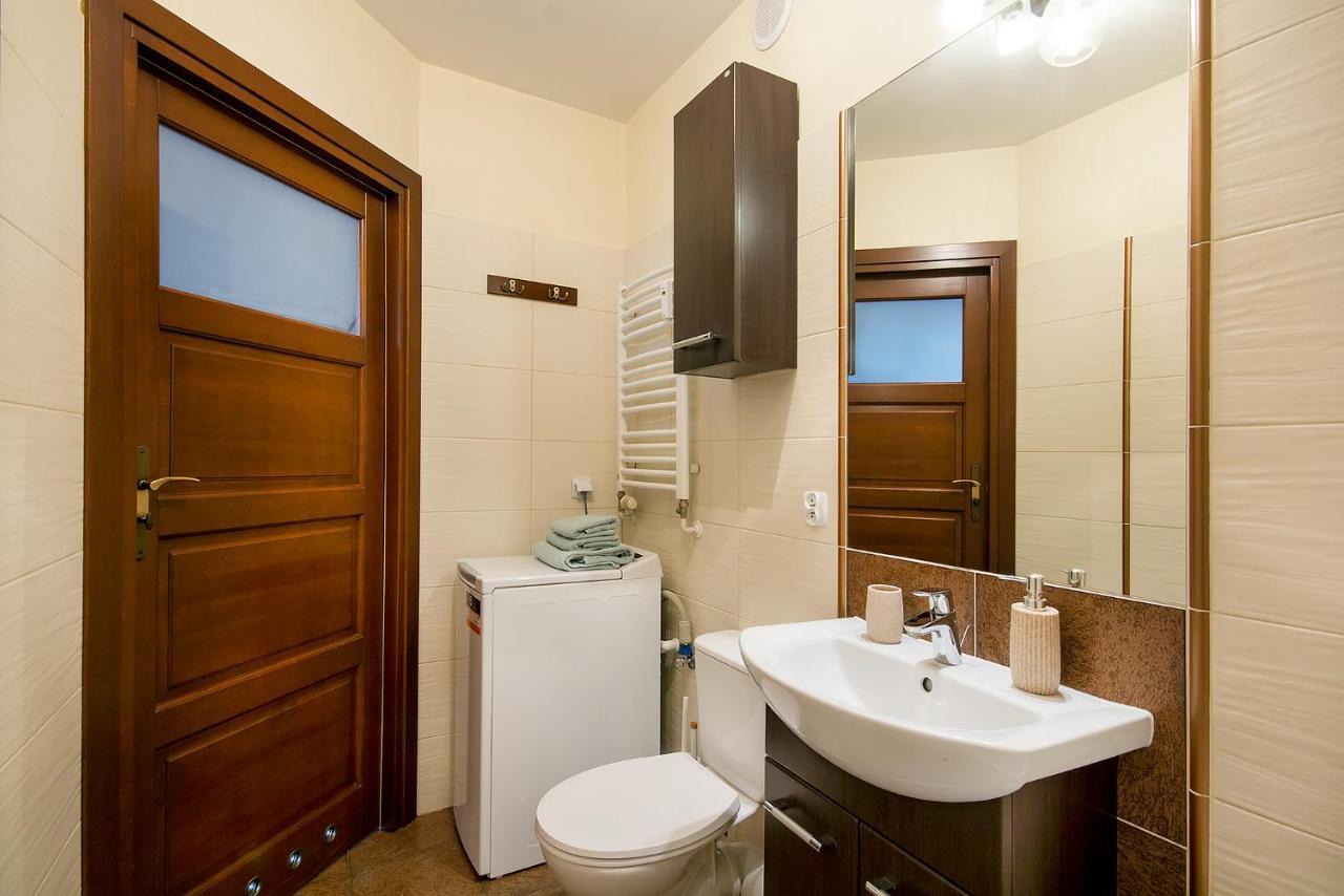 W&K Apartments - Compact III Кошалин Екстериор снимка